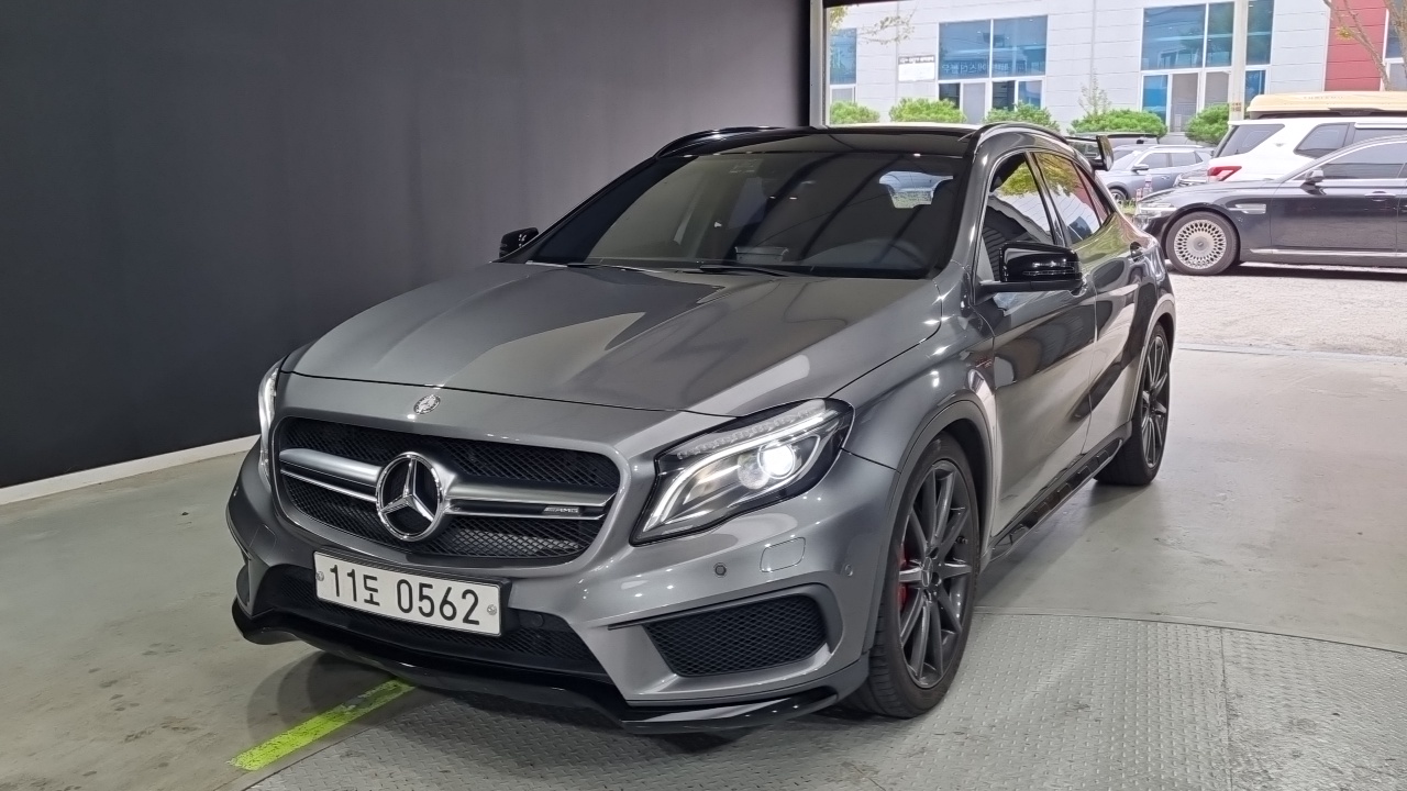 Mercedes-Benz GLA-Class GLA45 AMG 4MATIC — пробег 119 000 км — фото 1 из 5
