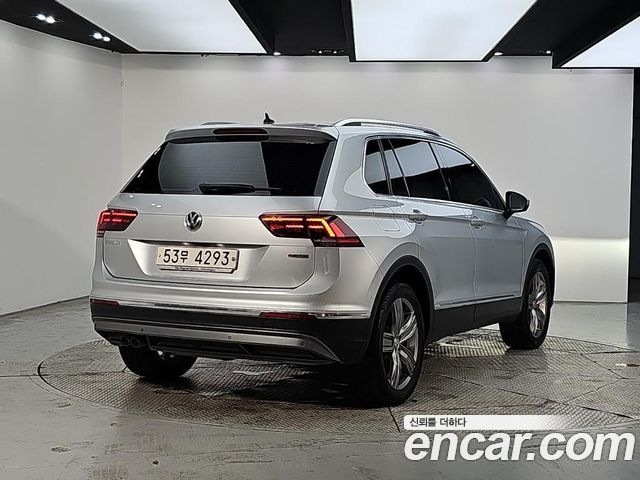 Volkswagen Tiguan 2.0 TDI 4Motion Prestige — пробег 137 970 км — фото 4 из 5