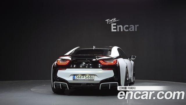 BMW i8 Coupe — пробег 52 111 км — фото 4 из 5