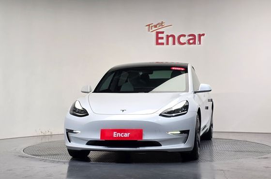 Tesla Model 3 Long Range AWD — пробег 68 908 км — фото 3 из 5