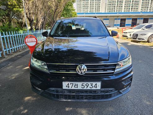 Volkswagen Tiguan 2.0 TDI — пробег 90 266 км — фото 1 из 5