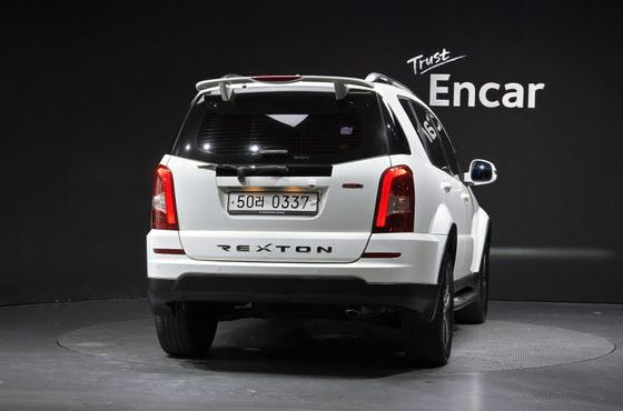 Ssangyong Rexton 2.2 4WD RX7 Prestige — пробег 86 408 км — фото 4 из 5