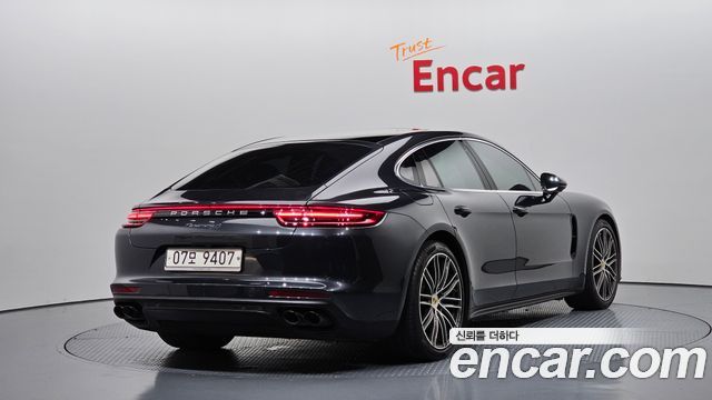 Porsche Panamera 3.0 AWD — пробег 84 500 км — фото 2 из 5