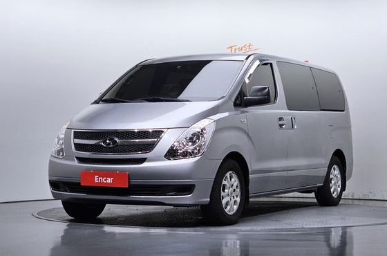 Hyundai Starex 12-Seater Wagon CVX Deluxe — пробег 138 270 км — фото 1 из 5