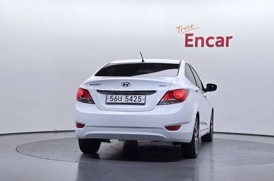 Hyundai Accent 1.4 VVT Premium — пробег 89 684 км — фото 4 из 5