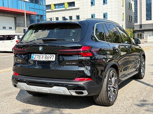 BMW X5 xDrive 40i xLine — пробег 8 450 км — фото 2 из 5