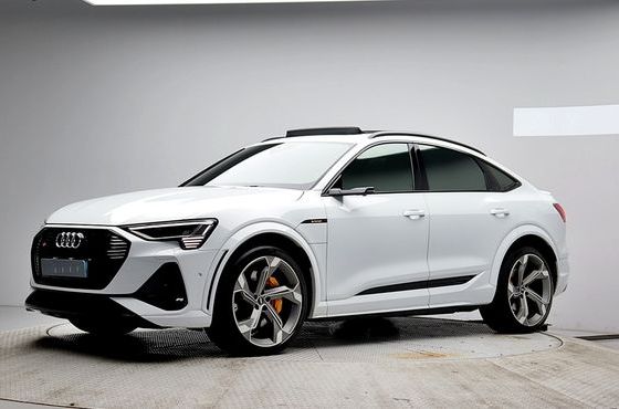 Audi e-tron S Sportback — пробег 41 413 км — фото 3 из 5