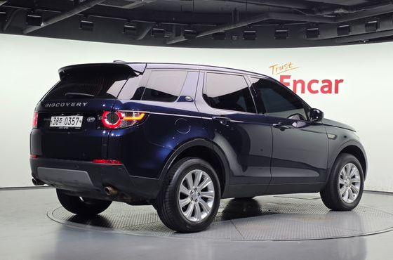 Land Rover Discovery Sport 2.0 TD4 SE — пробег 179 430 км — фото 2 из 5