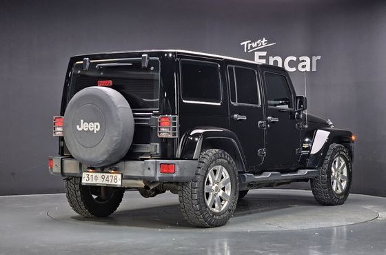 Jeep Wrangler 2.8 Diesel Sahara 4Door — пробег 121 736 км — фото 2 из 5