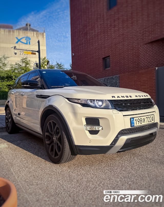 Land Rover Range Rover Evoque 2.2 SD4 Dynamic — пробег 134 000 км — фото 4 из 5