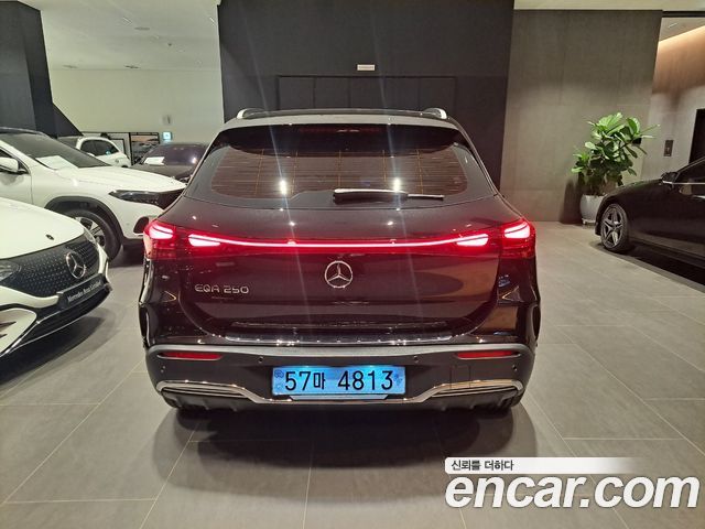 Mercedes-Benz EQA из Кореи Encar