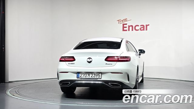 Mercedes-Benz E-Class из Кореи Encar