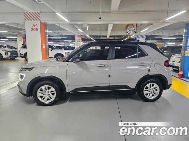 Hyundai Venue 1,6 Premium — пробег 42 396 км — фото 3 из 5