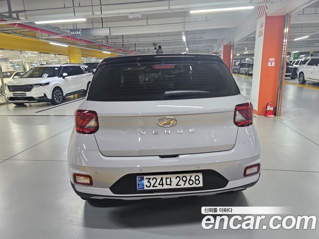 Hyundai Venue 1,6 Premium — пробег 42 396 км — фото 5 из 5