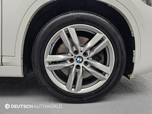BMW X1 xDrive 20i M Sport — пробег 102 383 км — фото 5 из 5