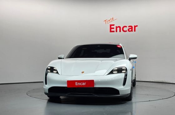 Porsche Taycan Base — пробег 40 834 км — фото 3 из 5