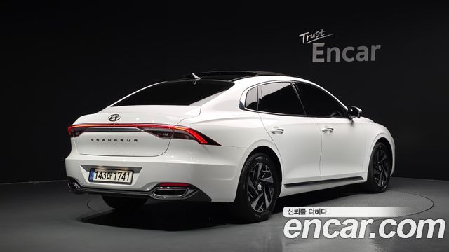 Hyundai Grandeur из Кореи Encar