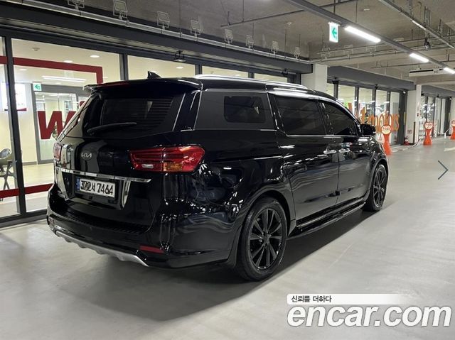 Kia Carnival 9-Seater Noblesse — пробег 202 425 км — фото 5 из 5