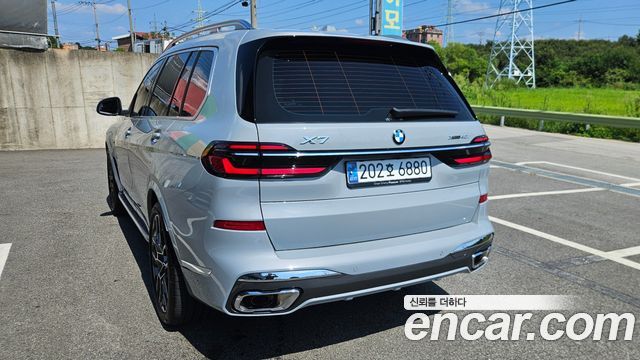 BMW X7 xDrive 40i M Sport 6STR — пробег 15 700 км — фото 3 из 5