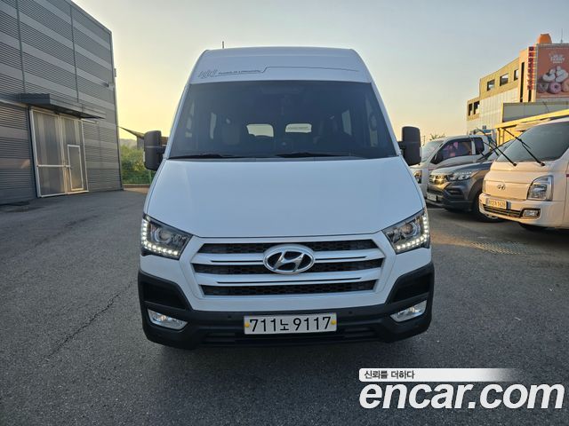 Hyundai Solati 15-seater Luxury — пробег 107 104 км — фото 3 из 5