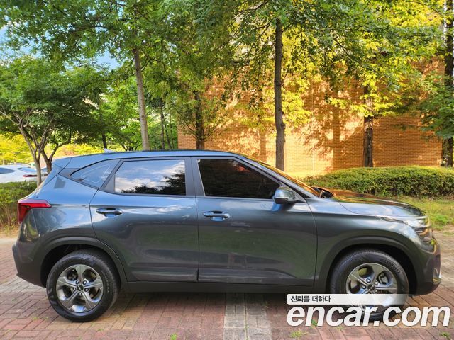 Kia Seltos из Кореи Encar