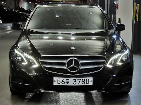 Mercedes-Benz E-Class E220 Bluetec Avantgarde — пробег 93 933 км — фото 2 из 5