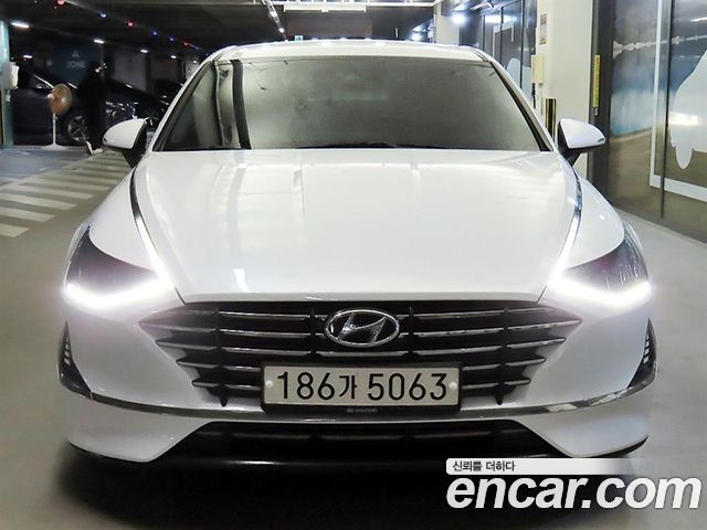 Hyundai Sonata 2.0 Premium — пробег 193 736 км — фото 2 из 5
