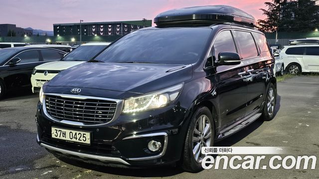 Kia Carnival 9-seater Noblesse — пробег 119 108 км — фото 4 из 5