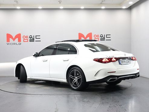 Mercedes-Benz E-Class E300 4MATIC AMG Line — пробег 24 444 км — фото 4 из 5
