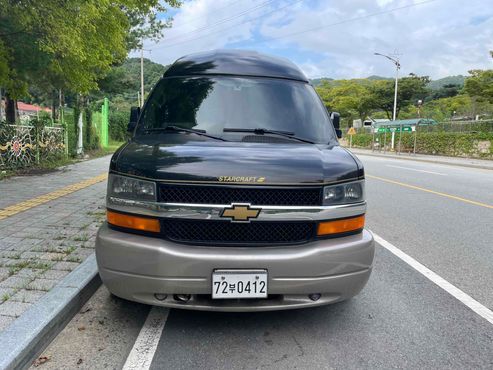 Chevrolet Express Van 6.0 — пробег 74 000 км — фото 2 из 5