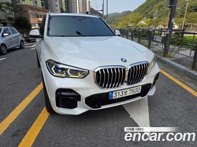 BMW X5 xDrive 40i M Sport — пробег 132 000 км — фото 2 из 5