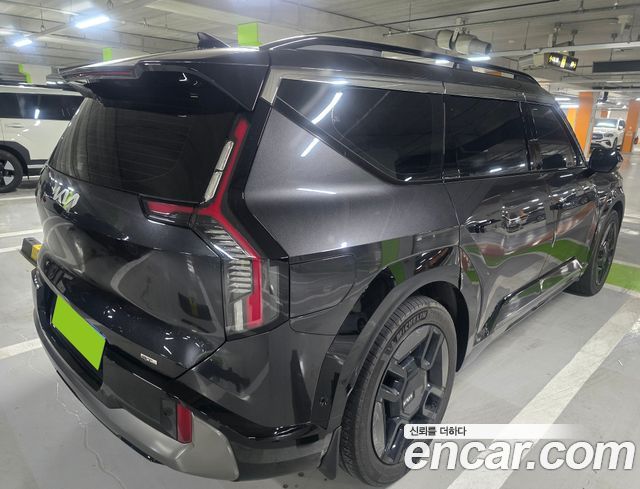 Kia EV9 из Кореи Encar