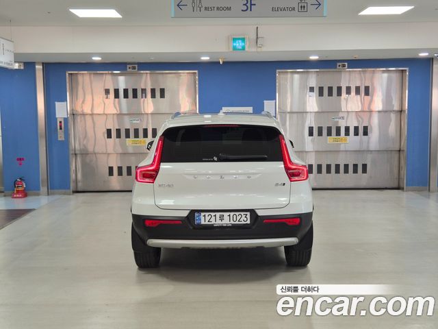 Volvo XC40 из Кореи Encar