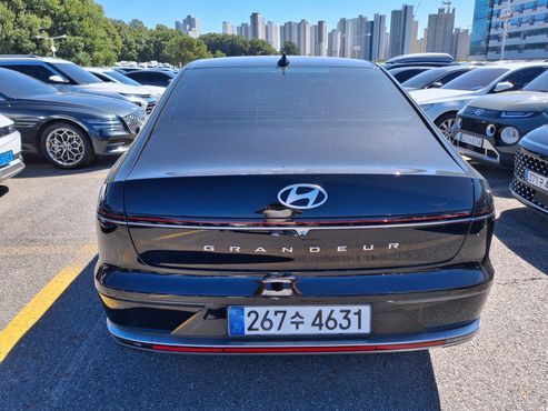 Hyundai Grandeur 2,5 Gasoline 2WD Exclusive — пробег 32 800 км — фото 3 из 5