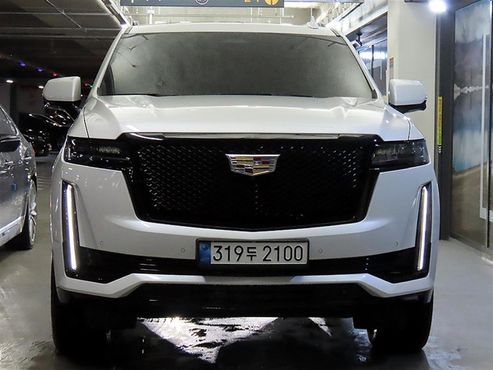 Cadillac Escalade 6.2 ESV ESV Sports Platinum — пробег 33 969 км — фото 1 из 5
