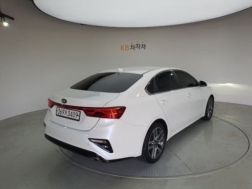 Kia K3 Signature — пробег 68 022 км — фото 2 из 5