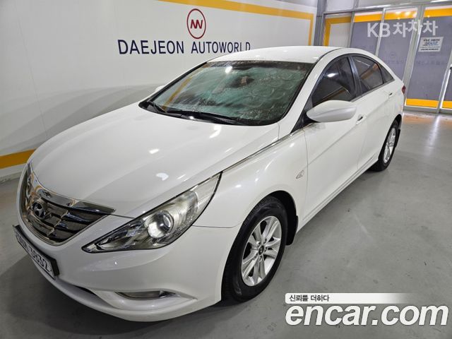 Hyundai Sonata Grand — пробег 131 619 км — фото 2 из 5