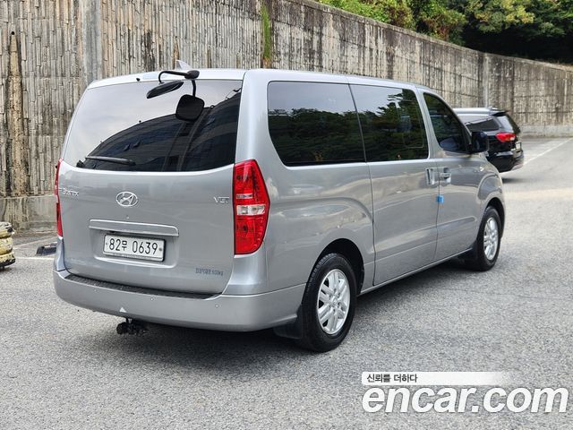 Hyundai Starex 5-Seater VAN Smart — пробег 150 000 км — фото 2 из 5