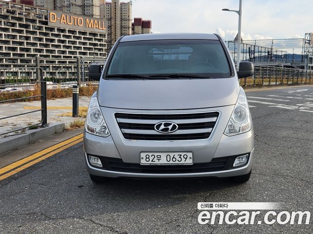 Hyundai Starex 5-Seater VAN Smart — пробег 150 000 км — фото 3 из 5
