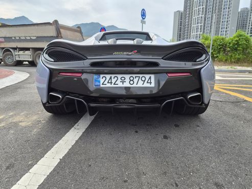 Mclaren 570S 3.8 Spider — пробег 31 000 км — фото 5 из 5