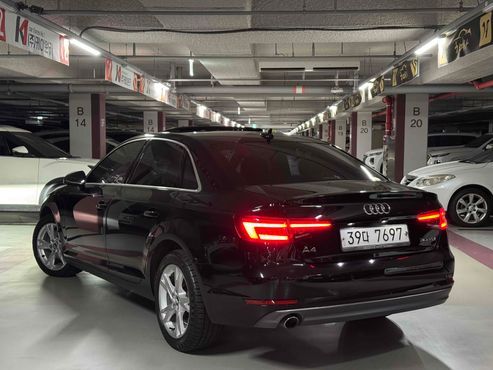 Audi A4 30 TDI Premium — пробег 84 000 км — фото 2 из 5
