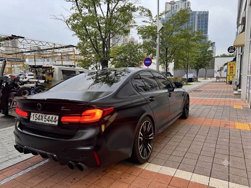 BMW M5 M5 Sedan — пробег 54 000 км — фото 4 из 5