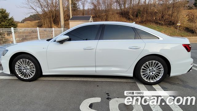 Audi A6 40 TDI Premium — пробег 145 700 км — фото 5 из 5