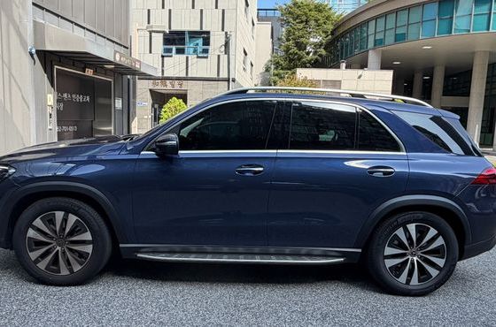 Mercedes-Benz GLE-Class GLE350 4MATIC — пробег 6 000 км — фото 3 из 5