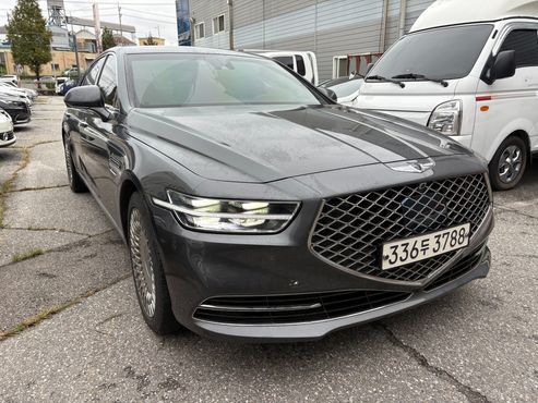 Genesis G90 5.0 AWD Prestige — пробег 104 007 км — фото 2 из 5