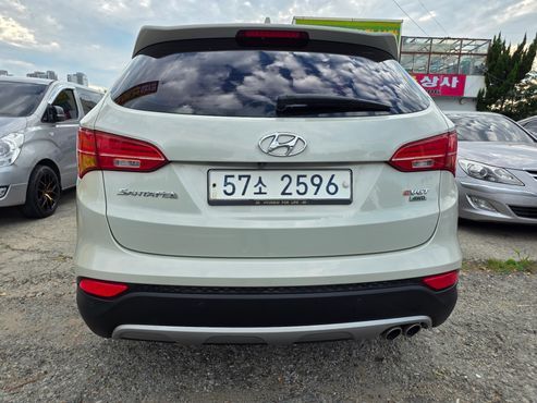 Hyundai Santafe Diesel(e-VGT) 2.0 2WD Premium — пробег 143 000 км — фото 2 из 5