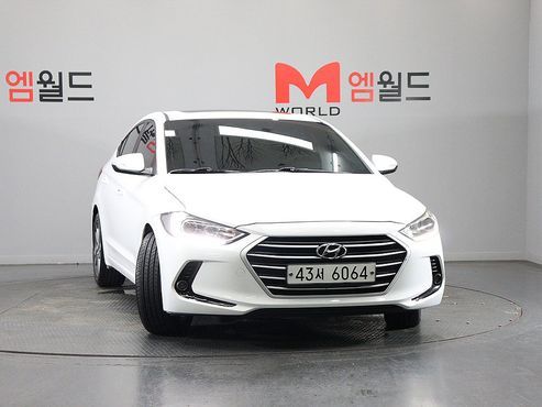 Hyundai AVANTE 1.6 GDI Smart — пробег 93 010 км — фото 2 из 5