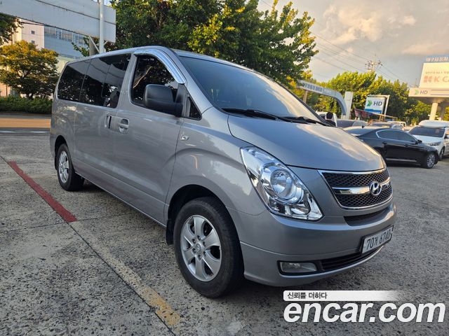 Hyundai Starex 4WD 12-Seater Wagon CVX Premium — пробег 148 634 км — фото 2 из 5