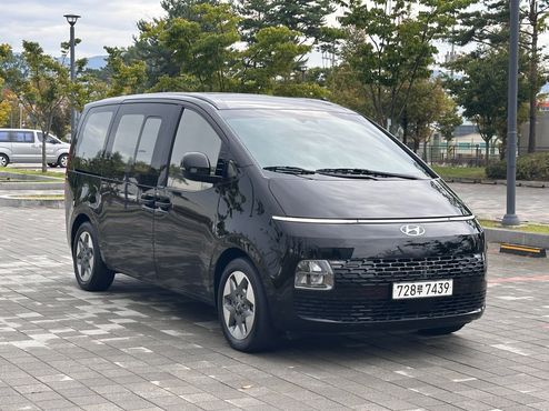 Hyundai Staria Tourer 11-Seater Modern — пробег 90 444 км — фото 1 из 5