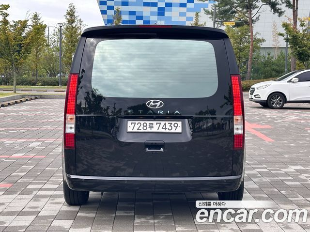 Hyundai Staria Tourer 11-Seater Modern — пробег 90 444 км — фото 5 из 5